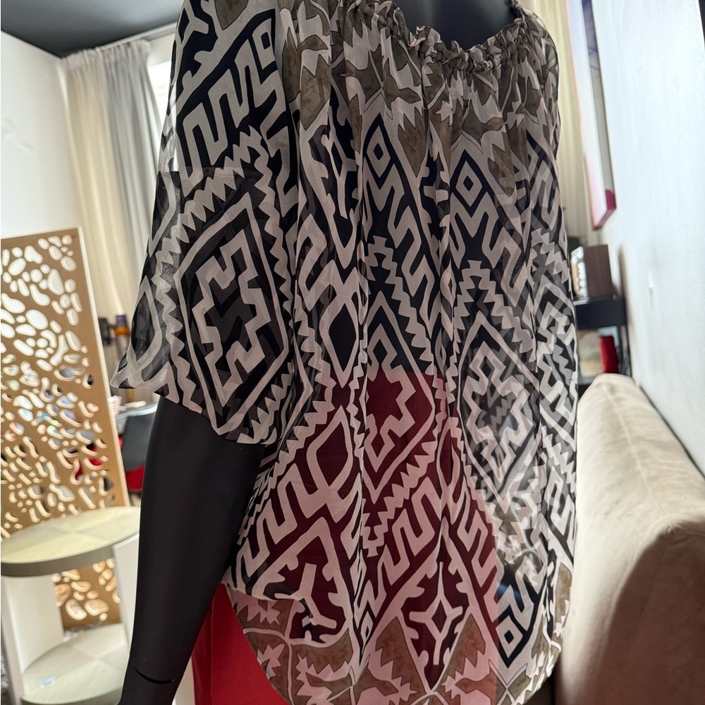 Stylish Black,White and olive green Off-Shoulder Top - Picture 3 of 5